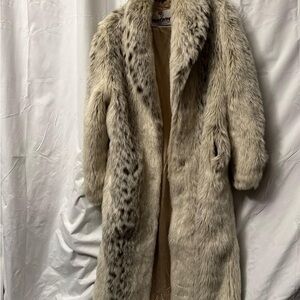 Elegant Faux Fur Long Teddy Coat Size M